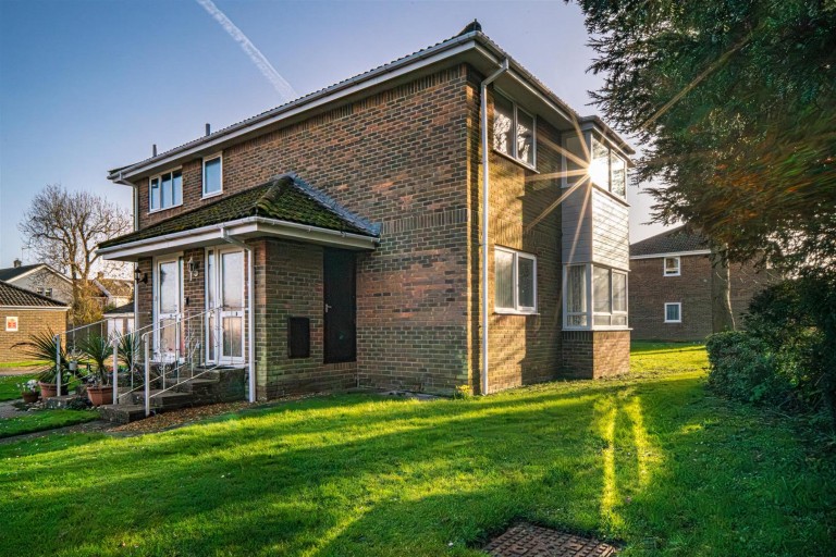 Images for Grange Gardens, Bembridge