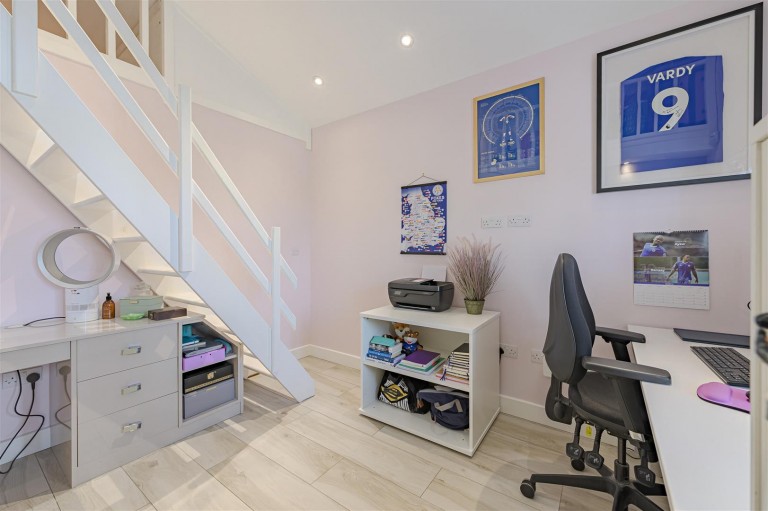 Images for Warton Lane, Austrey, CV9