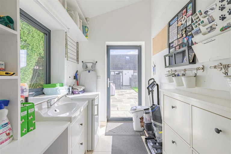 Images for Warton Lane, Austrey, CV9