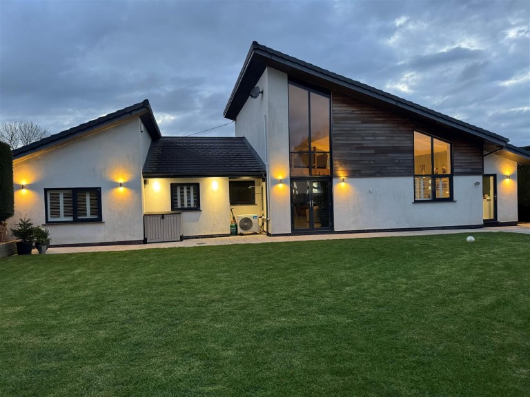 Images for Warton Lane, Austrey, CV9