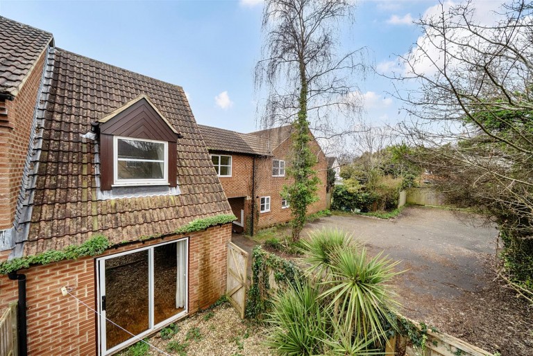 Images for Showell Park, Staplegrove, Taunton