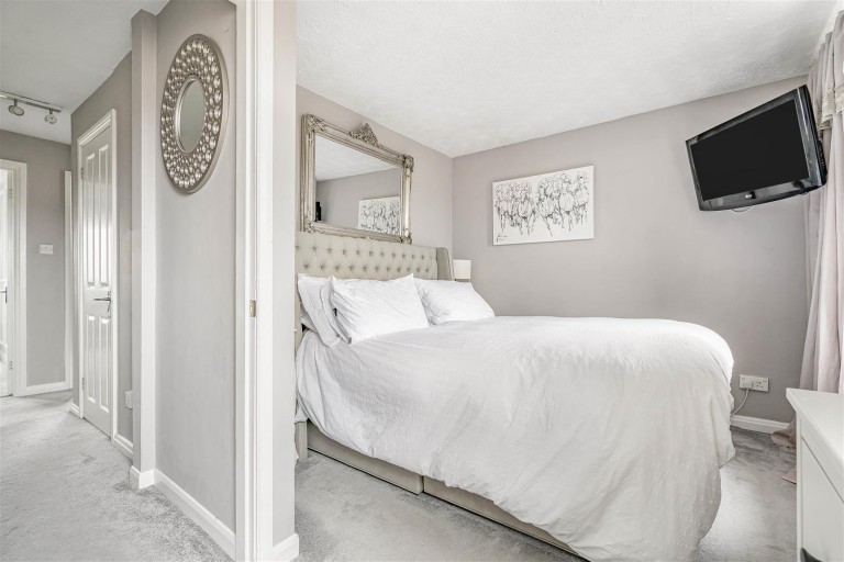 Images for Buntings Crescent, Burwell