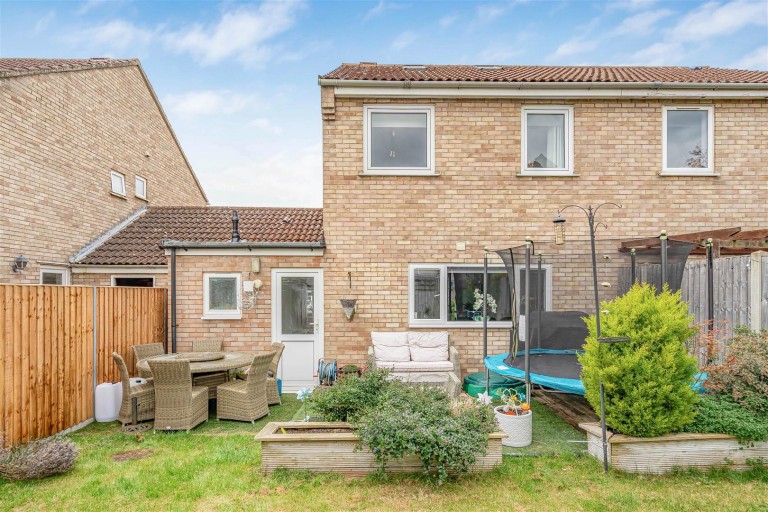 Images for Buntings Crescent, Burwell