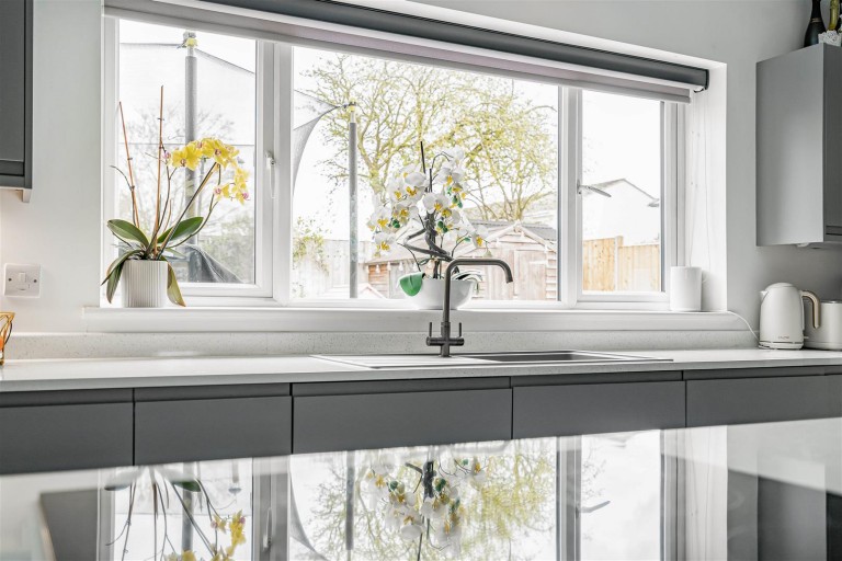 Images for Buntings Crescent, Burwell