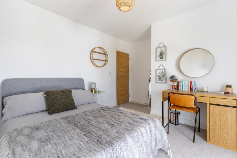 Images for Applegate Way, Kingsbridge