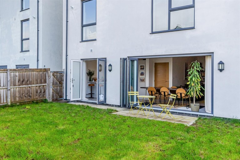 Images for Applegate Way, Kingsbridge