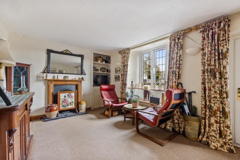 Click the photo for more details of Loddiswell, Kingsbridge