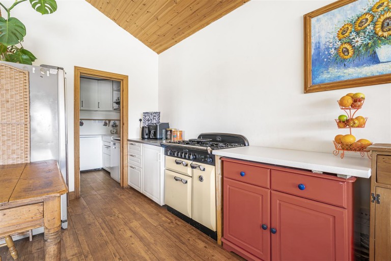 Images for Cuttle Mill Lane, Paulerspury, NN12