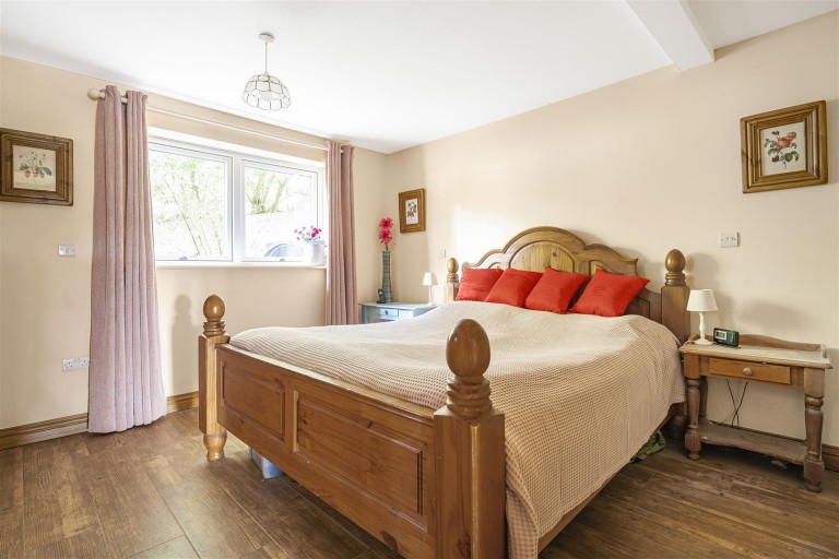 Images for Cuttle Mill Lane, Paulerspury, NN12