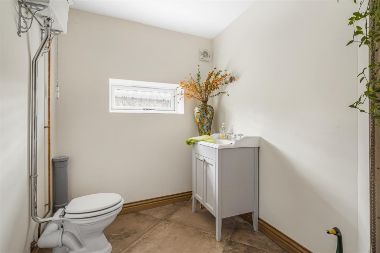 Images for Cuttle Mill Lane, Paulerspury, NN12