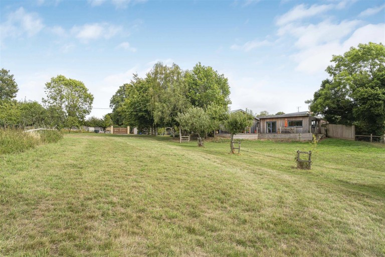 Images for Cuttle Mill Lane, Paulerspury, NN12