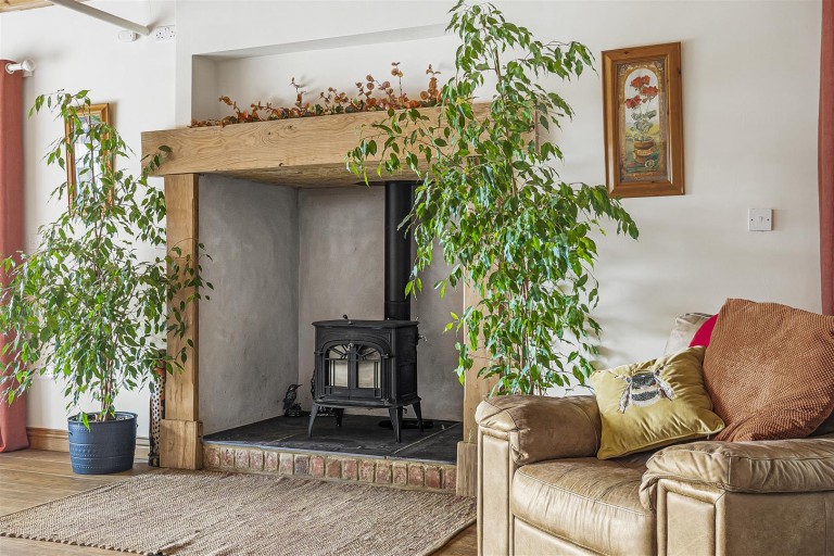 Images for Cuttle Mill Lane, Paulerspury, NN12