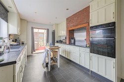 Images for Wood Lane, Newhall, DE11