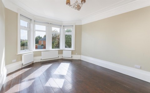 Click the photo for more details of Cowes, Isle of Wight