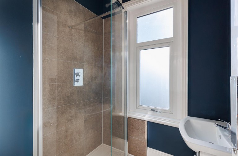 Images for Cowes, Isle of Wight