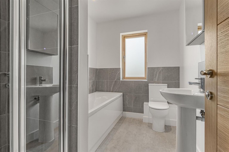 Images for Cambridge Road, Oakington, Cambridge