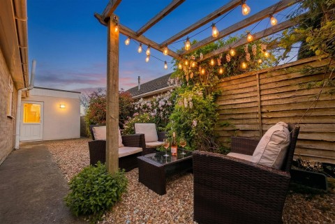 Click the photo for more details of Peck Hill, Ropsley, Grantham