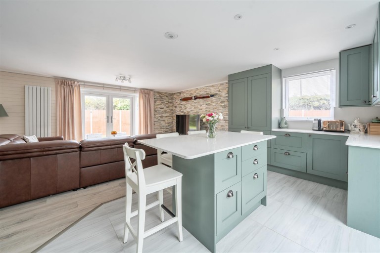 Images for Juniper Hill, NN13