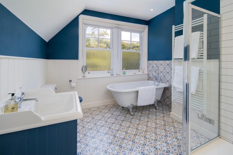 Images for Totland Bay, Isle of wight