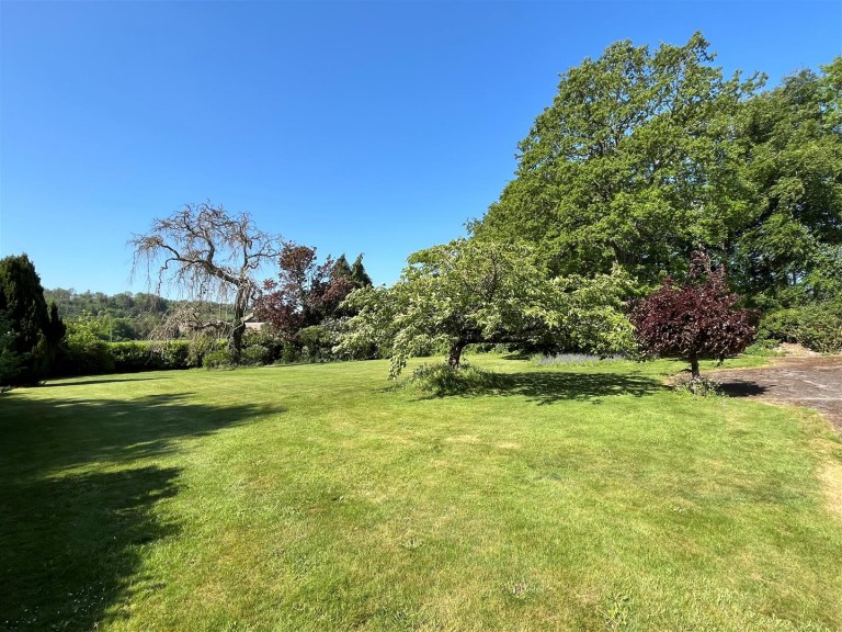 Images for Manor Road, Mere