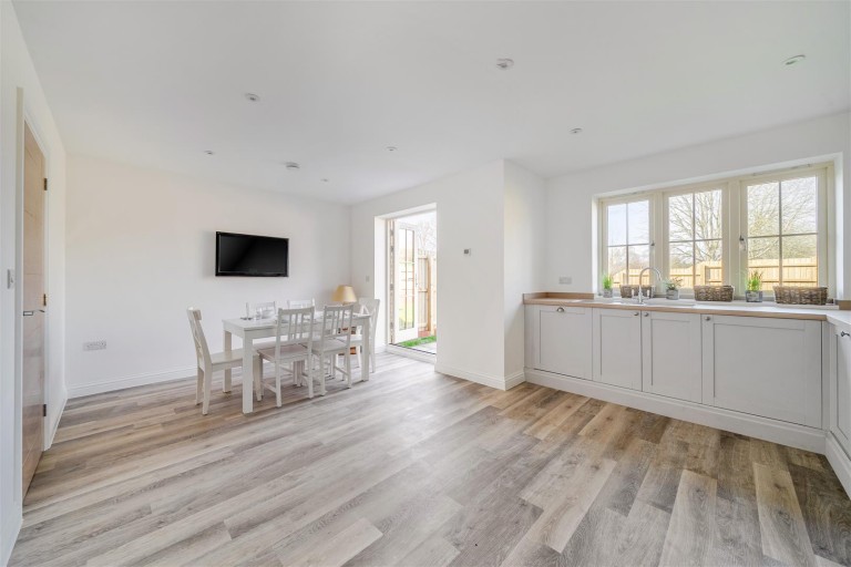 Images for Fox View, Milborne St Andrew