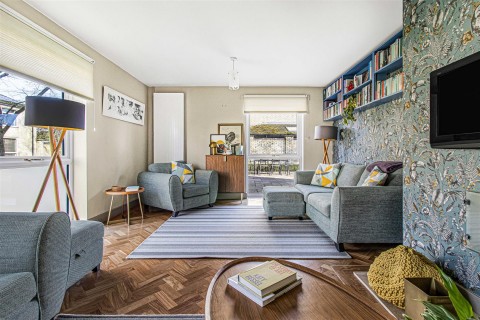 Click the photo for more details of Holben Close, Barton, Cambridge