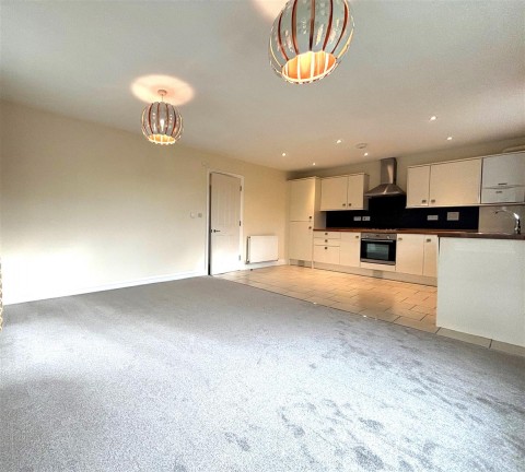 Click the photo for more details of Lower Green Road, St. Helens, Ryde