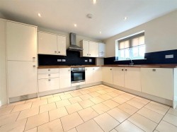 Images for Lower Green Road, St. Helens, Ryde