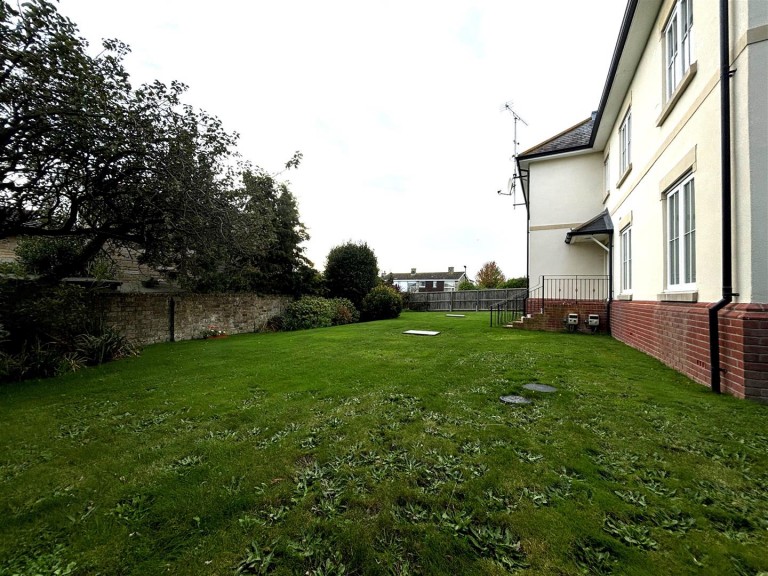 Images for Lower Green Road, St. Helens, Ryde