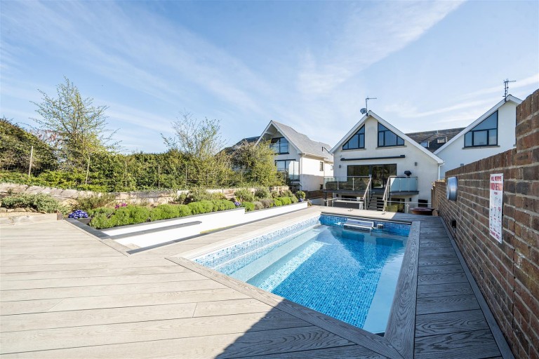 Images for Ocean Wave, Bowleaze Coveway, Weymouth