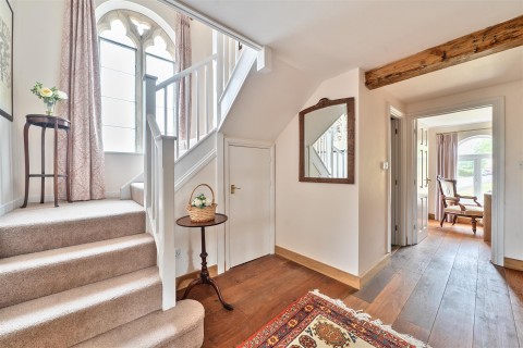 Click the photo for more details of Chapel Cottage, Okeford Fitzpaine, Dorset