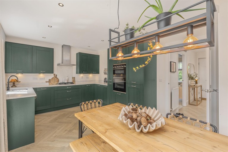 Images for Betts Close, Banbury