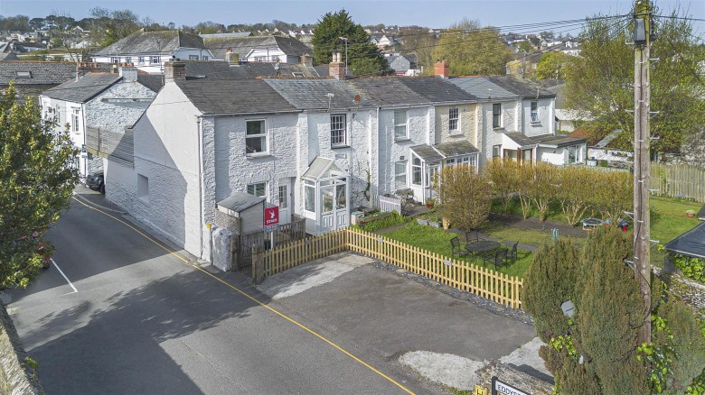 Click the photo for more details of Eddystone Terrace, Wadebridge