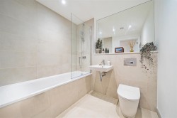 Images for Lee Bay Apartments