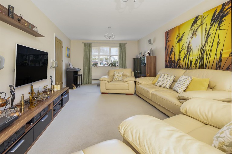 Images for Preston Capes Road, Newnham, Daventry, NN11