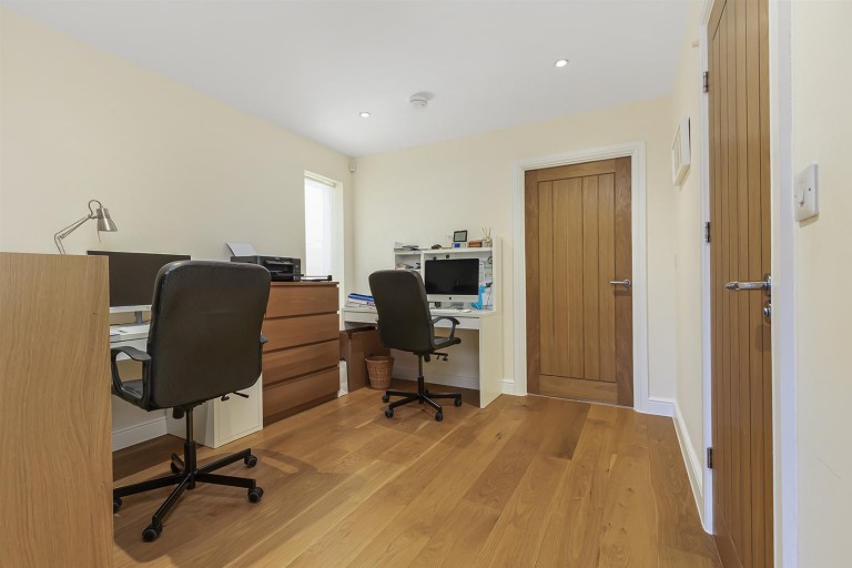 Images for Preston Capes Road, Newnham, Daventry, NN11