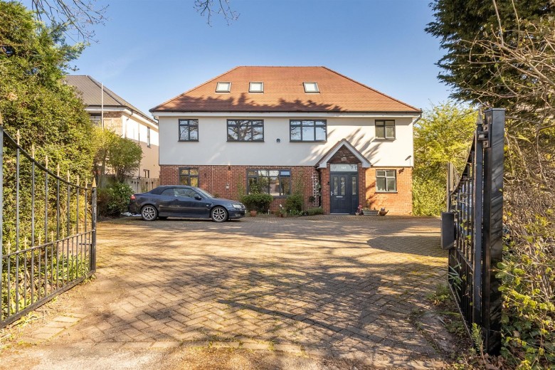 Click the photo for more details of Rugby Road, Binley Woods, Coventry
