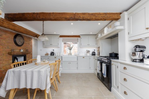 Click the photo for more details of High Street, Swinford, Lutterworth,  Leicestershire, LE17