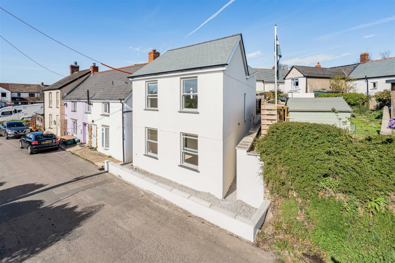 Click the photo for more details of Bridgerule, Holsworthy