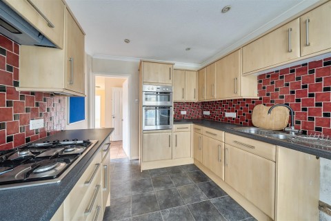 Click the photo for more details of Fosseway Close, Axminster