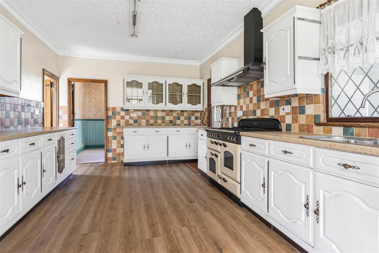 Images for Langley Lower Green, Saffron Walden