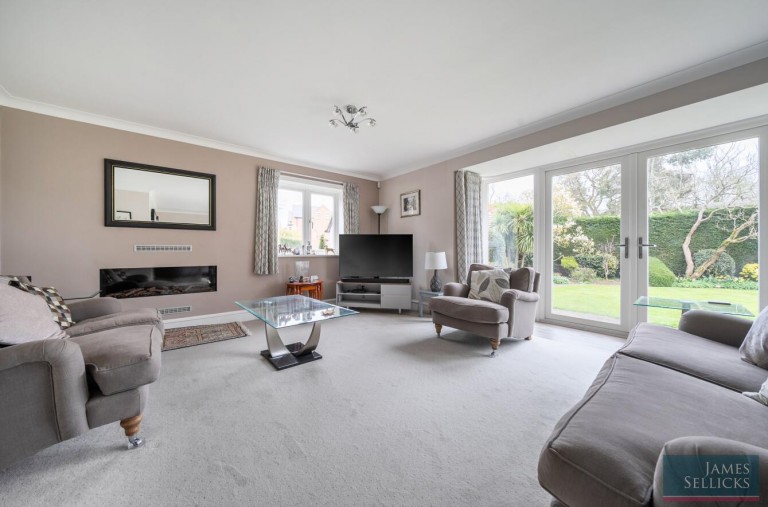 Images for The Woodlands, Market Harborough