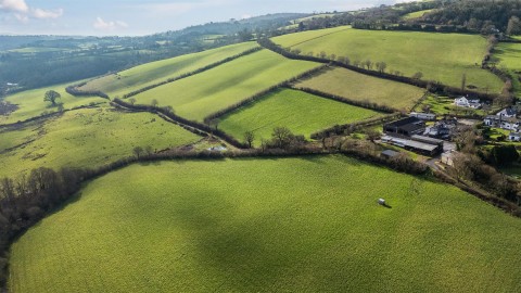 Click the photo for more details of Dunsford, Exeter