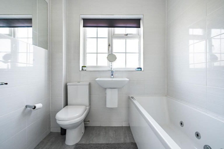 Images for The Chase, Ely