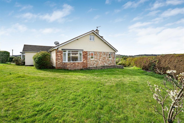 Images for Manor Bend, Galmpton, Brixham