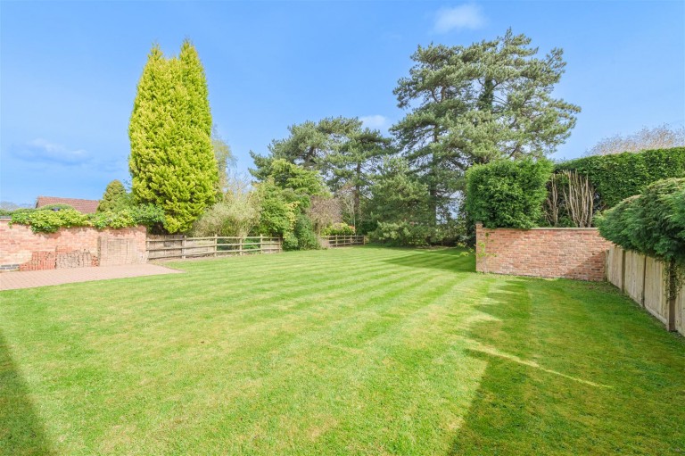 Images for Spinney Drive, Botcheston, LE9