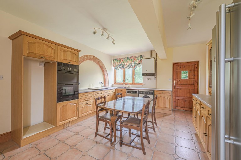Images for Spinney Drive, Botcheston, LE9