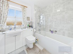 Images for Devenports Hill, Bushby, Leicestershire