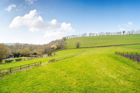 Click the photo for more details of Bampton