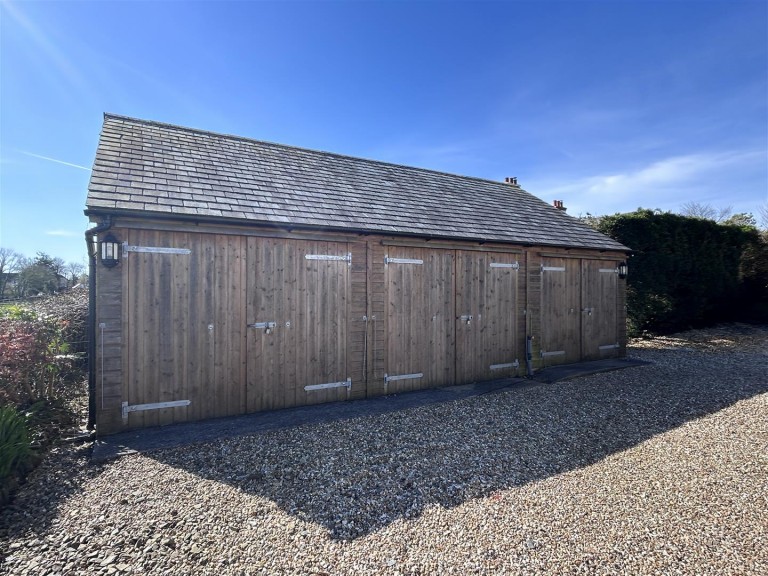 Images for Chittlehamholt